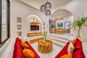 Cozy 2bd Villa 650m to Cemagi Beach with Pvt Rooftop